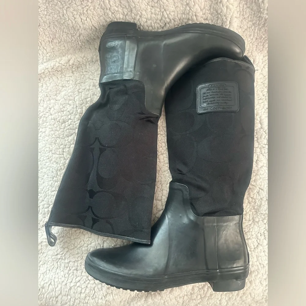 COACH Paige Tall Black Signature Rain Boots Size 7 SEE LAST PHOTO - Picture 2 of 11
